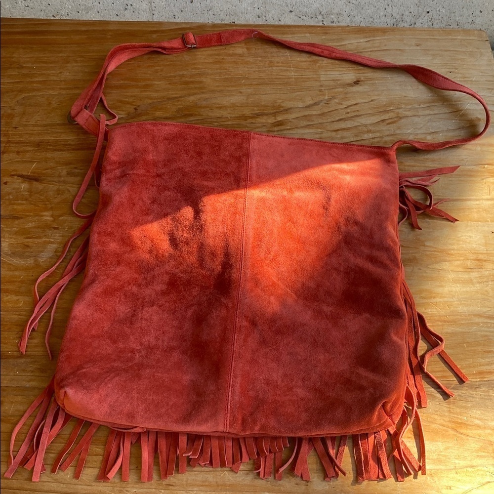🇦🇷 Rhapsodia fringe suede shoulder bag with adjustable strap - Picture 8 of 9